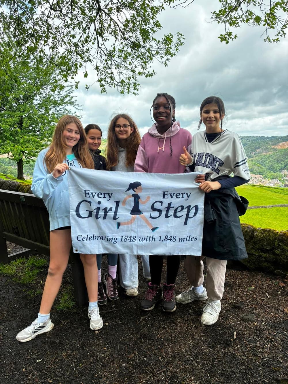 Queen’s School Community Smashes Fundraising Target, Raising £65,000 for Bursary Fund